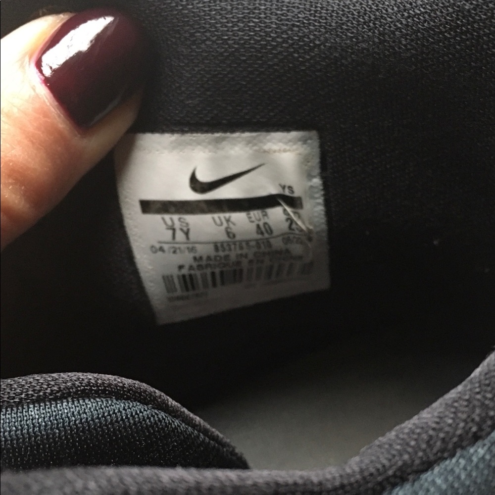 Nike 🏀 KD Trey 5 VII Size 7 - Picture 8 of 8